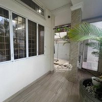 Hẻm 2 Xe Đụng Nhau - Khu Đường D Phường 25 Bình Thạnh .Dt :7,5 X 12M.cn :88M2. Giá Bán 20,5 Tỷ.