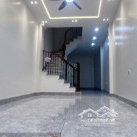 Bán Nhà Cổ Linh - Ngọc Trì 47M X 4 Tầng, Ngõ Thông Ô Tô 7 Chỗ Đỗ Cửa, Cách 20M Ra Đường Ô Tô Tránh