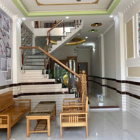 Bán Nhà Hoàn Công Dĩ An Gần Ql1K