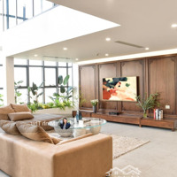 Vị Trí Thương Hiệu! Xh Đậu Trong Nhà Ngay Lam Sơn, P6,Bt- ( 12X18M) - 200M2 Vuông Vức. Giá Bán 42 Tỷ Tl