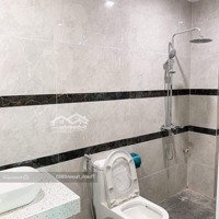 Cầu Tó - Hữu Hoà Nhà 33M2 5 Tầng + Cách 3M Ra Đường Oto Thông Tứ Phía , Gần Chợ ,Trường Học