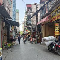 Bán Nhà Mặt Phố Pháo Đài Láng, Kinh Doanh Đỉnh, Mặt Tiền Khủng, Thang Máy, 90M2, 28.5 Tỷ.