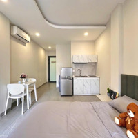Cho Thuê Căn Hộ Dịch Vụ Giá Sốc Chỉ 5.5 Triệu Tại Đường Phan Xích Long, Phú Nhuận
