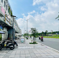 Mặt Tiền Song Hành Lakeview City Bán Nhanh Shophouse 1 Trệt 4 Lầudiện Tích5X20M Giá Bán 22 Tỷ Liên Hệ: 0907860179