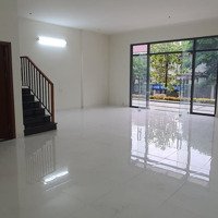 Bán Shophouse Quận 8 2 Phòng Ngủ 3 Vệ Sinh150M2 Giá Bán 5,5 Tỷ Còn Thương Lượng Bao Thuế Phí