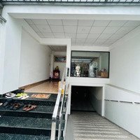 Ngộp - Bán Rẻ -Kdc Trung Sơn- Ngay Him Lam Q7 - Nhà 6 Tầng Có Hầm- Ngang To 5M - 8 Phòng Ngủ- Chỉ 16Tỷ.