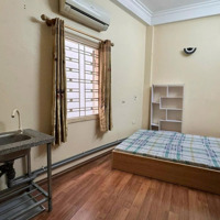 Hàng Hiếm Tại Phố Doãn Kế Thiện, 2,98 Tỷ Vnd, 70M2, Căn Hộ 3 Pn, Pháp Lý Đầy Đủ