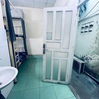 Phòng Giá Rẻ D5 Sát Ngoại Thương P25 Bình Thạnh.