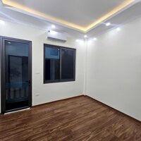 Bán nhà Thành Công 25m2 nhà đẹp ngõ 3 gác thông ở luôn 4.9 tỷ