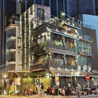 Cho Thuê Mặt Bằng Kinh Doanh Phố Chùa Láng, Diện Tích: 200M2 X 7T,Mặt Tiềnlô Góc Cực Rộng. Mọi Mô Hình