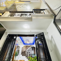 Dương Văn Bé - Vĩnh Hưng - 32M2 - Ô Tô Đỗ Cửa - Dân Xây - Nhà Mới Ở Luôn - Giá Bán 5.9 Tỷ.