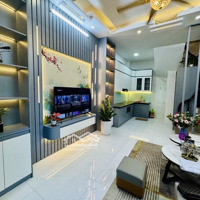 Nhà B A N Ttquận Hai Bà Trưng - Nhà Đẹp Ở Ngay - Full Nội Thất
-Ngõ Nông, Tương Lai Ra Mặt Phố