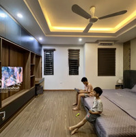 Siêu Hiếm! Nhà Trần Bình, Cầu Giấy - Ô Tô Vào Nhà - 56M - Mặt Tiền 5,4M- Nhỉnh 14 Tỷ .