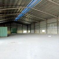 cho thuê kho xưởng 2.400m2 ở Bến Lức, Long An giá 150tr/tháng Lh: 0949 861 287