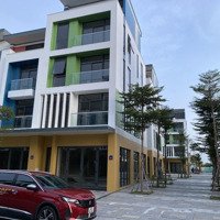 Cắt Lỗ Gần 2 Tỷ. Bán Shophouse Chính Chủ Khu Đẹp Nhât Tại Meyhomes Capital