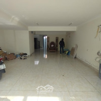 Cho Thuê Nhà Đường Nguyễn Văn Huyên, Cầu Giấy, Hn.diện Tích90M2, 5 Tầng 1 Tum Có Thang Máy. Giá 50 Tr/Th