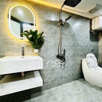 Bán Nhà Riêng Mới Kinhkoong Phố Tam Trinh Gần Cầu Mai Động 38M, 5 Tầng, Thang Máy, Ô Tô Sát Nhà.