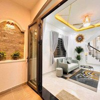 Bán Gấp Nhà 1 Trệt 2 Lầu Hẻm 6M Nguyễn Tiểu La, P8, Q10, 3Tỷ5/54M2. Gần Đh Kinh Tế. Shr