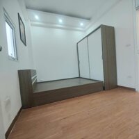 Bán căn hộ chung cư Hoàng Ngân, Thanh Xuân, 48m2, 2 ngủ, gần ô tô, gần phố