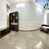 Bán Nhà Riêng Đường Hồ Bá Phấn, Quận 9. Giá Bán 6 Tỷ Vnd, 84M2 - Có Mặt Tiền Rộng