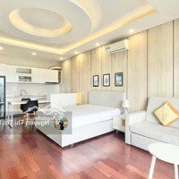 Phòng 35M2, Ban Công, Cửa Sổ Thoáng, Nguyễn Văn Thương - Ngay Ngã Ba Hàng Xanh, Bình Thạnh