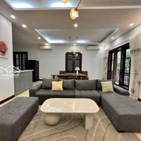 Bán Toà Nhà Apartment C. Cấp Đẹp Nhất Phố Xuân Diệu Gần Hồ Không Gian Mở Cách Điệu Cổ Kính 52.8 Tỷ