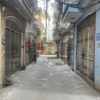 Định Công Thượng Lô Góc Oto Đỗ Cửa
