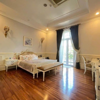 Cho Thuê Biệt Thự Villa Mỹ Quang , Phú Mỹ Hưng, Quận 7Diện Tích380M2 4 Phòng Ngủgiá Thuê 126 Triệu/Tháng