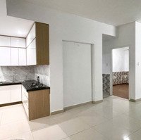 Cho Thuê Căn Hộ Chung Cư Âu Cơ Tower 3 Phòng Ngủ, 2 Vệ Sinhgiá Chỉ 11 Triệu/Tháng