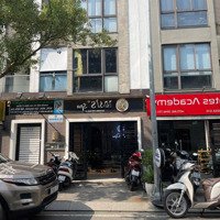 Tìm Kiếm Shophouse Làm Văn Phòng Ở Đâu Xa. Tọa Lạc Ngay 20 Đường Số 6 Khu Hà Đô Q.10