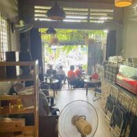 Sang quán cafe căn góc ngay ngã 3 khu đường hoa quận Phú Nhuận, TPHCM