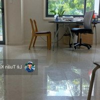 Cho Thuê Văn Phòng Giá Rẻ: 7 Triệu5/ Tháng. Phòng Trước Tầng 1. Vị Trí Tại Đường 7 Kdt Vạn Phúc
