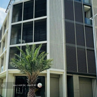 Bán Nhà 5 Tầng Mới Xây Ngay Mặt Tiền Đỗ Xuân Hợp, 94M2 Giá Bán 34 Tỷ