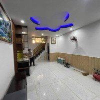 Cần Bán Gấp Nhà 2 Tầng Đẹp Vào Ở Ngay Trước Tết2.X Tỷ Vị Trí Ngay Công Viên 29/3 Thanh