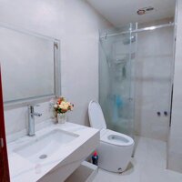 Cho thuê căn hộ 1 phòng ngủ riêng biệt giá chỉ 8tr tại Vinhomes Marina