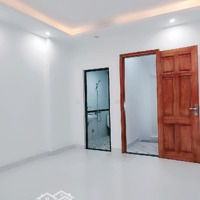 Hàng Độc Tại Phố Phú Lương, 3,9 Tỷ, 32M2, 5 Tầng, 3 Pn, 4 Pt