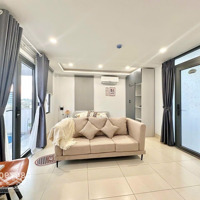 Penthouse Cực Rộng_Có Bancol View Đẹp_Gần Ngã Tư Hàng Xanh_Quận Bình Thạnh