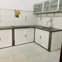 CHO THUÊ NHÀ HẺM NGUYỄN TRI PHƯƠNG 100M2, NGANG 6M, 2PN, 8TR/ THÁNG