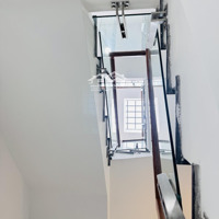 Siêu Phẩm Quận 3 - Nhà 3 Tầng 4 Phòng Ngủnhà Mới Cực Đẹp - 44M2 Chỉ Nhỉnh 6 Tỷ
