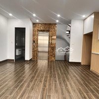 Siêu Phẩm Xây Mới Độc Lập 40M2 6 Tầng Thang Máy Phố Ngọc Hà, 15M Ra Mặt Phố, Cực Đẹp. Giá Bán 8.8 Tỷ