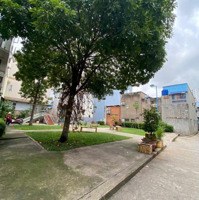 Bán Căn Nhà 2 Mặt Góc 1 Trệt 2 Lầu Thạch Lam. Kế Bên Công Viên