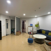 Cần Bán Căn Hộ Chung Cư 140M2, 3 Phòng Ngủ, 2 Vệ Sinh 2 Ban Công