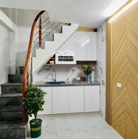 Bán Căn Nhà Riêng 5 Tầng Phố Đại La 16M2 X 5 Tầng, 3 Ngủ Giá Bán 2 Tỷ 150 Triệu