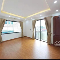 Siêu Phẩm Phố Cổ Nhuệ Giang Hà Đông 42M2, 5 Tầng, 12 Tỷ Lô Góc, Phân Lô, Ô Tô Tránh Kinh Doanh