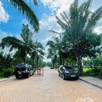 Bán Biệt Thự Khu Compound Chateau - Phú Mỹ Hưng - Quận 7.Diện Tíchxây Dựng: 413M2.