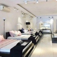 Cho Thuê 400M2 Mbkd Mặt Phố Phạm Văn Đồng - Mai Dịch - Cầu Giấy