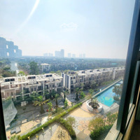 Sky Oasis - Bán Căn 2Pn2Wc2 - Thông Thủy 68M2 - Đông Nam View Sông Hồng - Giá 3.4Xx Tỷ Bao Phí