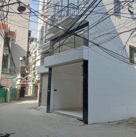 Bán Nhà Lô Góc Cầu Bươu Thanh Trìdiện Tích40M X5Txmặt Tiền4,2M Giá Bán 7,5 Tỷ Có Thương Lượng