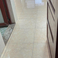 Cho Thuê Nhà Nguyên Căn Bát Khối Kinh Doanh Và Ở 40M2 - 5Tầng Chỉ Có 13 Triệu/Th