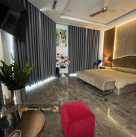 Cần Bán Gấp Nhà Trong Tháng 11 , Góc 2 Mặt Tiền 7M X 20M , 1 Hầm 4 Lầu Giá Rẻ
